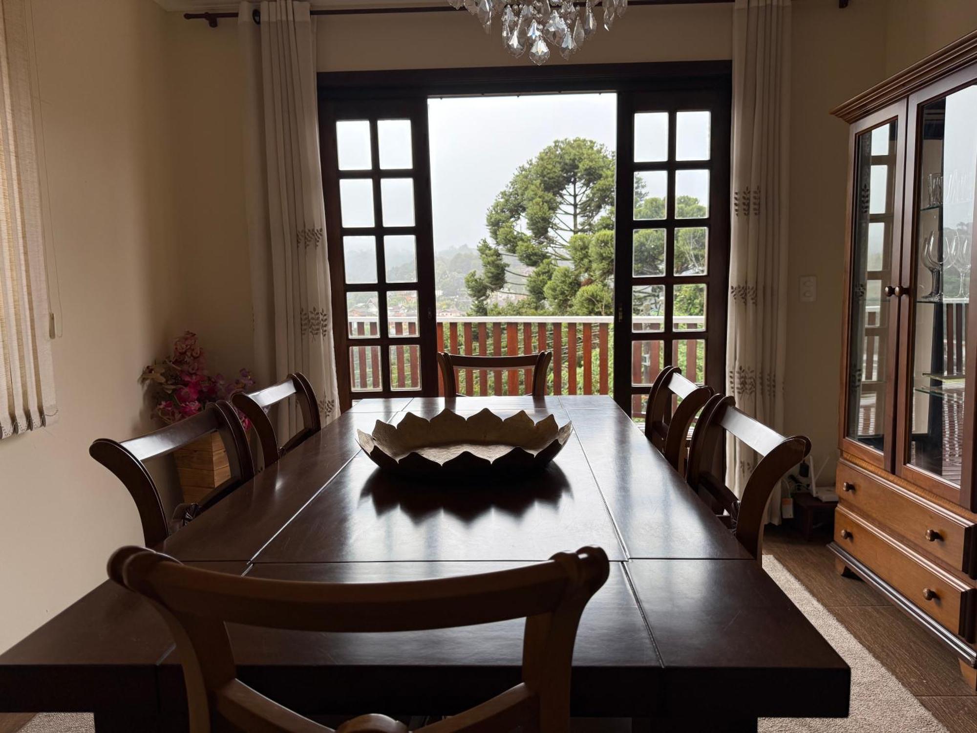 Casa Ate 8 Pessoas Com Facil Acesso A Pontos Turisticos Holiday home Campos do Jordao