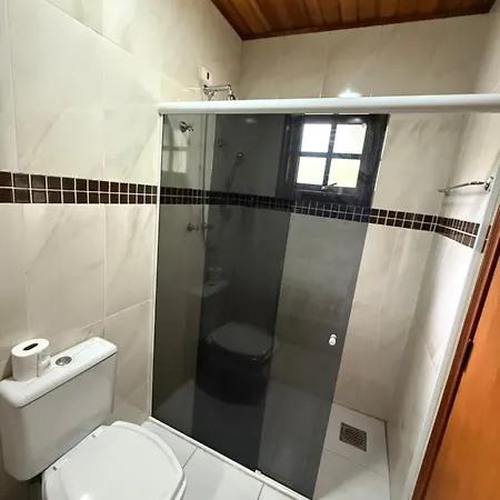 Casa Para Ate 8 Pessoas Com Facil Acesso A Pontos Turisticos Campos do Jordão Exterior photo